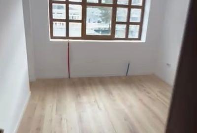 Casă cu 5 camere cu Teren 1000 Mp în Merei - 6