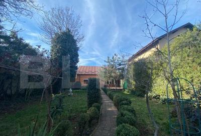 Casa individuala 7 camere, 290mp, teren 1100mp, zona central - 16