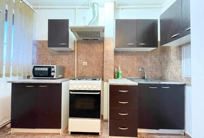 Apartament cu 2 camere semidecomandat, mobilat în Girocului - 8