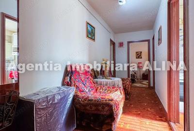 Ap. 2 camere in Deva, zona Balcescu, suprafata utila 56 mp, decomandat, etaj 4. - 8