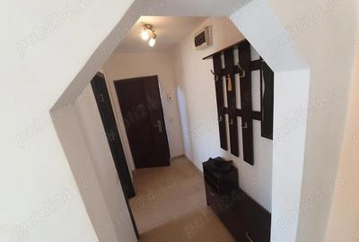 Apartament cu 2 camere semidecomandat în Central - 1