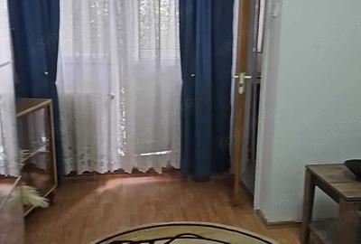 Garsonieră decomandată, mobilată în Titan - 2