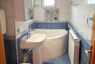 Vanzare apartament 2 camere decomandat Mazepa 2 - aproape de Faleza Dunarii - 2