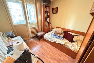Apartament cu 3 camere decomandat în Rahova - 2