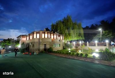 Spațiu comercial, de 293 mp, în Valea