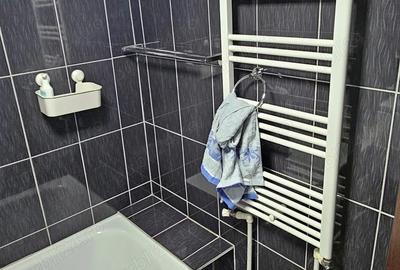 Apartament 2-3 cam. Bucuresti - Baicului, etaj 6 din 8, 1984, 51 mp, mobilat, decomandat, incadrat. - 7