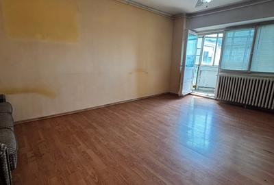 Garsoniera Berceni Aparatorii Patriei Metrou - 3