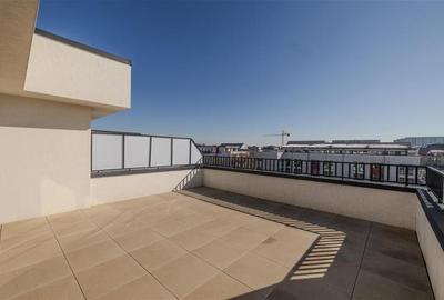 Penthouse cu 2 camere decomandat, mobilat în Tractorul - 12