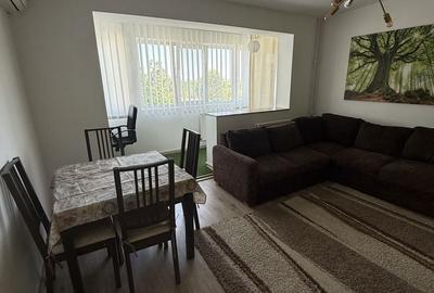 Apartament cu 3 camere semidecomandat în Dristor - 2