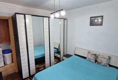 Zona I.C.I.L-Gara, apartament cu 2 camere - 4