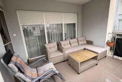 Apartament cu 3 camere semidecomandat în Central - 1