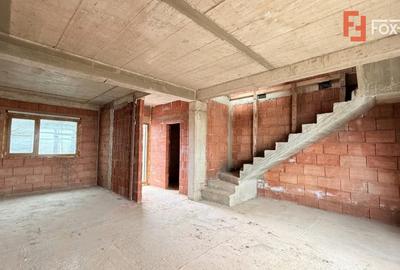 Duplex cu 4 camere cu Canalizare în Moșnița Nouă - 6