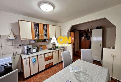 Apartament 2 camere, mobilat, utilat, zona Scolii Mihai Eminescu Apartament 2 camere, mobilat, utilat, zona Scolii Mihai Eminescu - 4