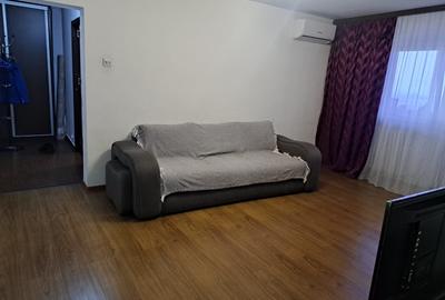 Apartament cu 2 camere semidecomandat în Frații Golești - 2