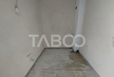 Garsonieră decomandată în Industrial Vest - 3