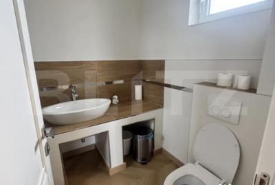 Spațiu comercial, de 20 mp, în Central - 4