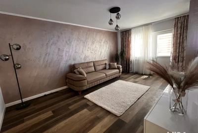 Inchiriez Apartament 3 camere decomandat, aproape de centru - 3