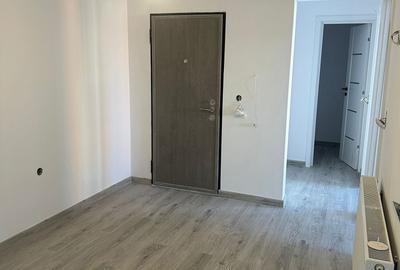Apartament cu 2 camere decomandat în Vasile Aaron - 2