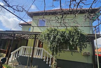 Casă cu 5 camere cu Teren 10 Mp în Brâncovenești - 3
