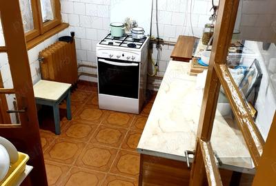 Casă cu 2 camere cu Teren 120 Mp în Central - 4