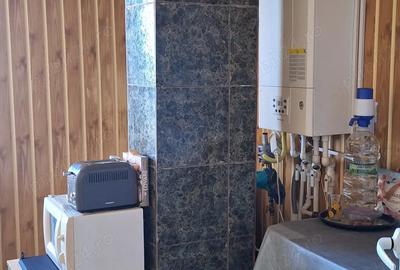 Apartament cu 3 camere decomandat în Fetești-Gară - 9