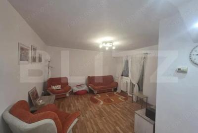Apartament cu 3 camere semidecomandat în Micro 5 - 3