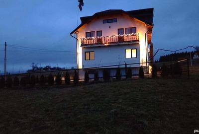 Casă cu 5 camere în Podu Coșnei - 7