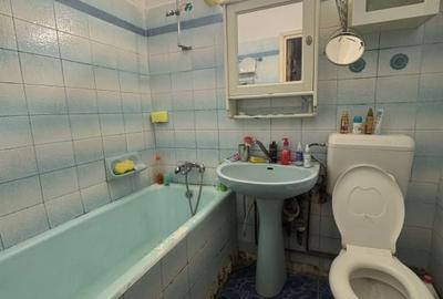 Apartament cu 3 camere semidecomandat, mobilat în Rahova - 7