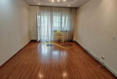 Apartament cu 3 camere decomandat în Ștefan Vodă - 3