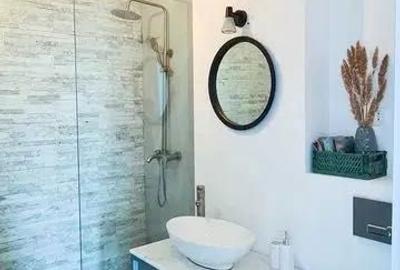 Apartament cu 2 camere decomandat în Torontalului