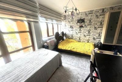 Casă cu 5 camere cu Teren 382 Mp în Central - 6