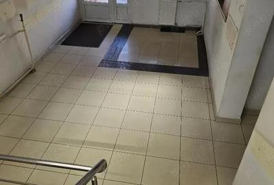 Spațiu comercial, de 500 mp, în Central - 1