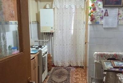Proprietar, vand apartament 3 camere ultracentral Balș, Su-66 mp - 5
