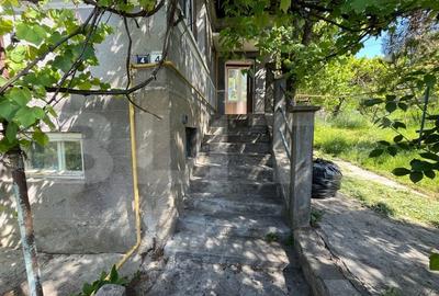 Casă individuală cu 3 camere cu Canalizare în Dâmbul Rotund - 2