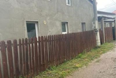 Casă cu 4 camere în Căciulați - 1