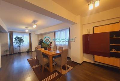 Royal Imobiliare - Vanzare apartament 3 camere zona 9 MAI - 8