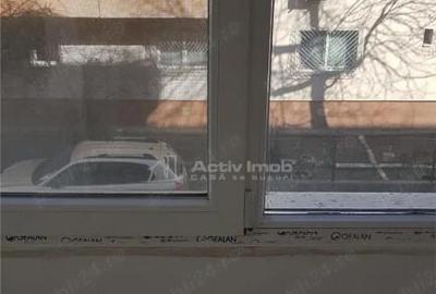 Apartament cu 2 camere semidecomandat, mobilat în Decebal - 8