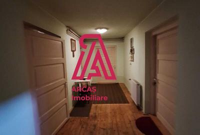 Casă individuală cu 7 camere cu Canalizare în Calea Dumbrăvii - 12