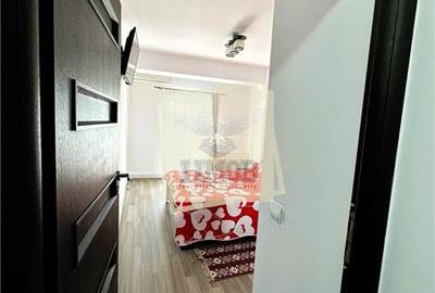 Apartament cu 2 camere decomandat în Turnișor - 2