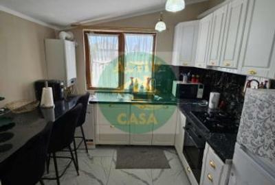 Casa de vanzare , situata in Roman - 3