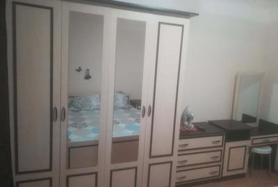 Inchiriez apartament 2 camere - 4