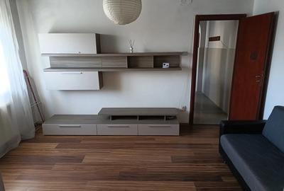 Inchiriez apartament 3 camere confort 3 - 2