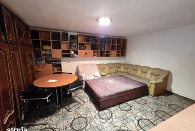 Apartament cu 4 camere decomandat în Micro 3 - 7