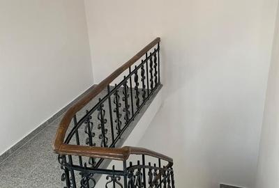 Spațiu comercial, de 335 mp, în P-ța Galați - 16