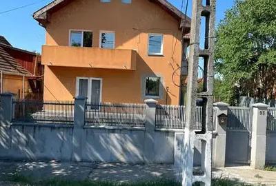 Vand casa cu etaj in Remetea Mare jud.Timis,240 mp locuibili si 1500 mp teren - 2
