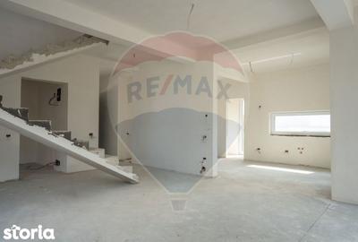 Casă cu 5 camere cu Teren 571 Mp în Iorga - 13