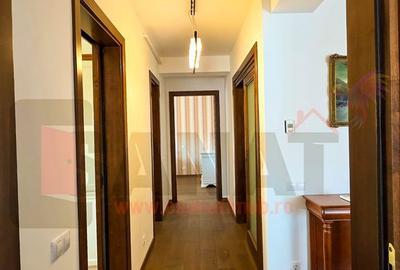 Apartament cu 3 camere în Central - 8