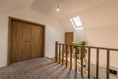 Casă individuală cu 12 camere cu Teren 3000 Mp în Bran - 14