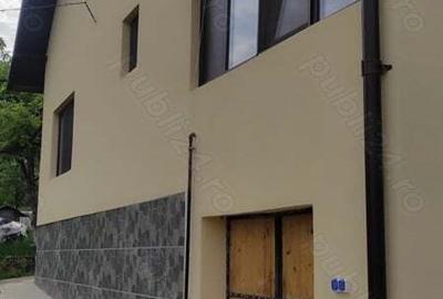 Vanzare casa - 2