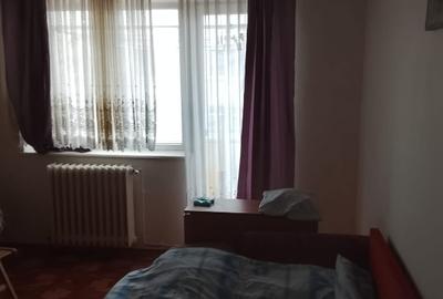Apartament cu 2 camere decomandat în Simeria - 16